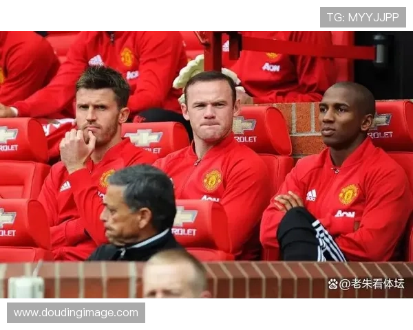 卡里克成曼联新帅首选目标