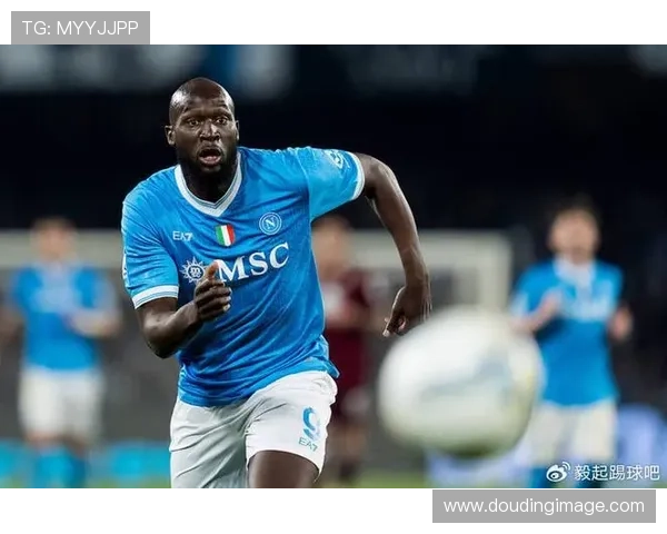 卢卡库预计下周一才回那不勒斯